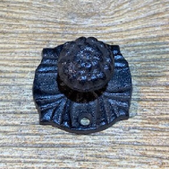 Two (2) Drawer Pulls Vintage Cast Iron Drawer Knob 2 1/4" wide Base 0170-0062 - Picture 7 of 13